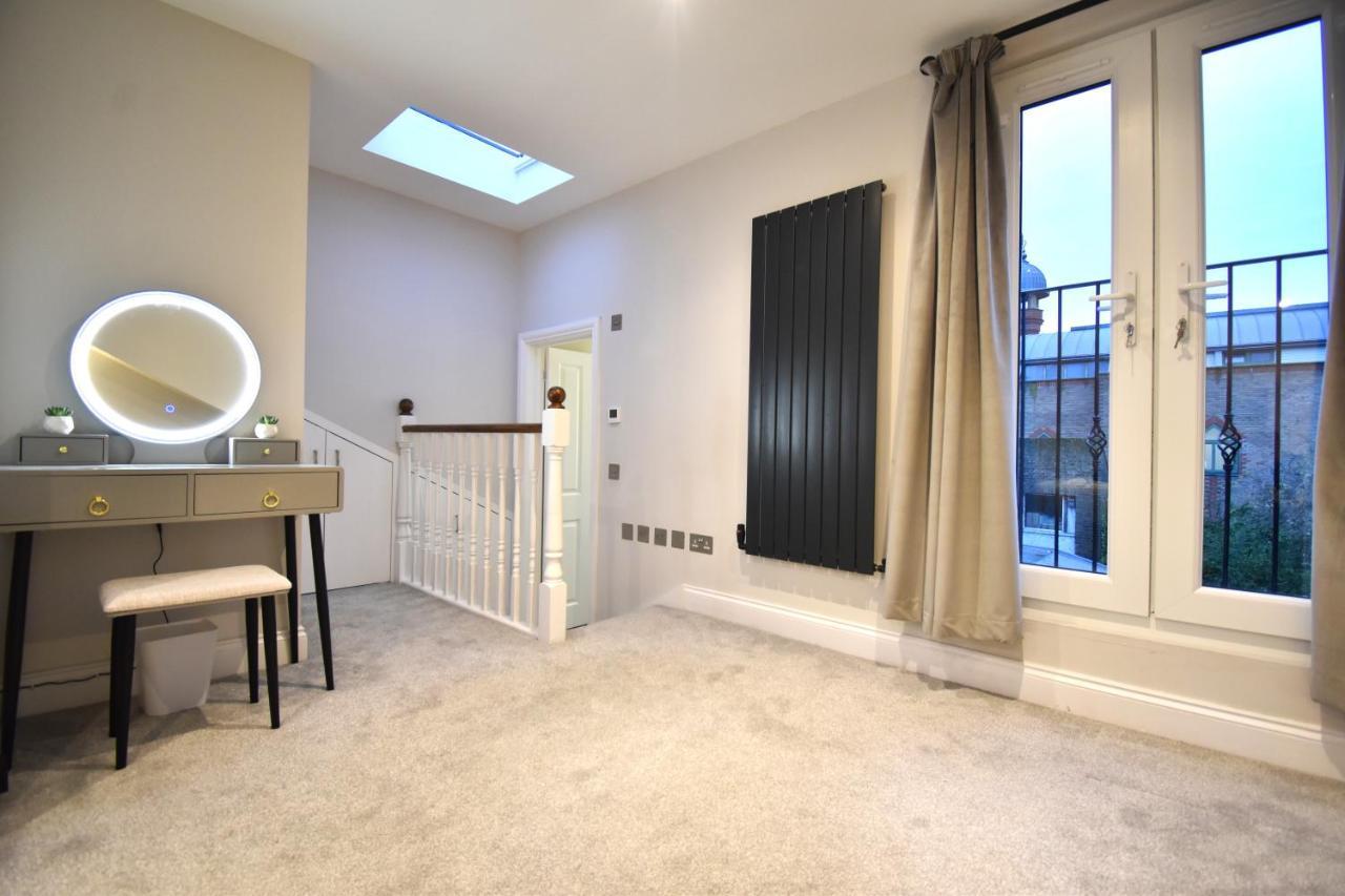 Stunning 3 Bed Apartment London Ngoại thất bức ảnh